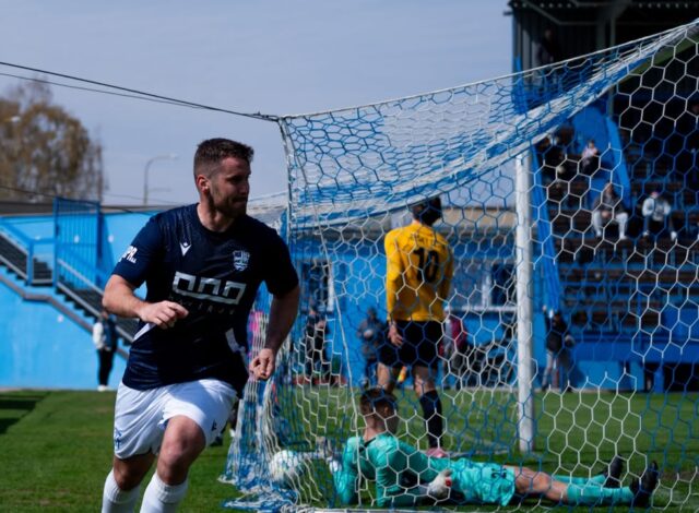 Rozhodnuto v 90.minutě 💙⚽️

📸 Dita Vysoudilová 

#indianihavirov #mfkhavirov #zapasovefoto #footballphoto #fyp
